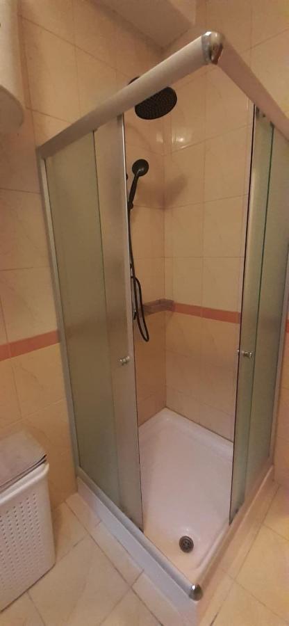 Apartmani Izvor Pag Town Eksteriør billede